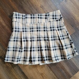 SHEIN Black and White Skater Mini Skirt Pleated